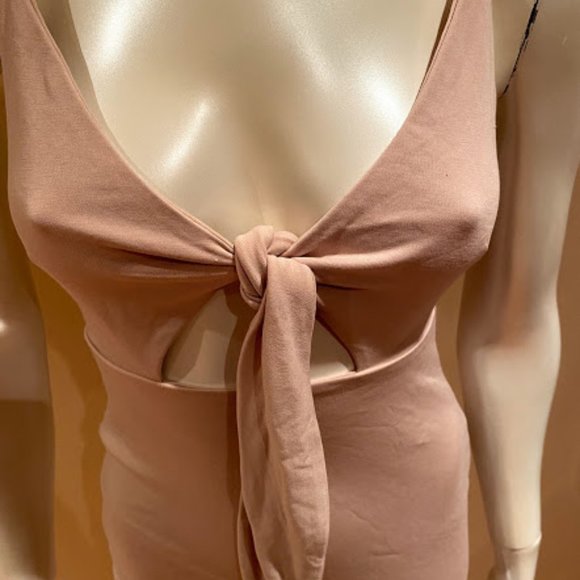 Backstage Nude Front Tie Dress - Picture 2 of 3